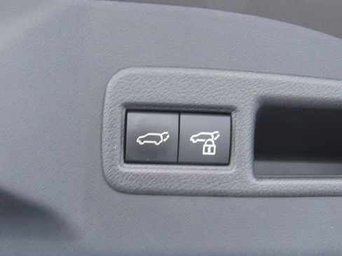 Used 2023 Subaru Solterra AWD image 23