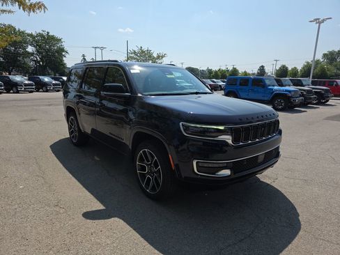 New 2025 Jeep Wagoneer Series III w/ Quick Order Package 25C Super image 3
