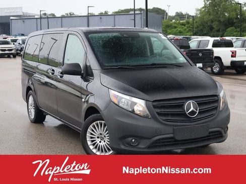 Used 2023 Mercedes-Benz Metris Passenger image 1