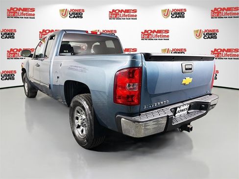Used 2013 Chevrolet Silverado 1500 LS image 2