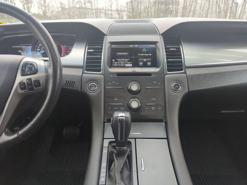 Used 2015 Ford Taurus SEL w/ Equipment Group 201A AWD/4WD image 23