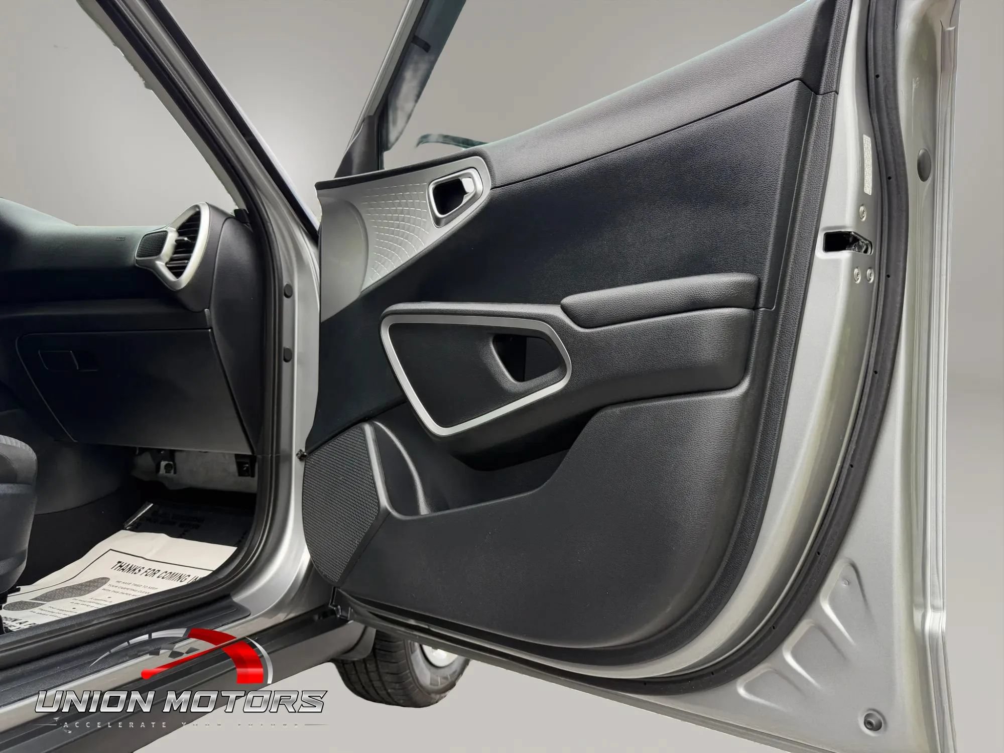 Used 2022 Kia Soul LX FWD image 24