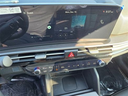 New 2026 Kia Sportage SX image 9