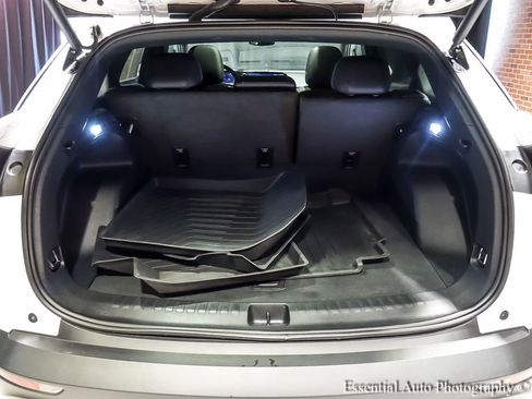 Used 2024 Chevrolet Blazer EV LT AWD/4WD image 29