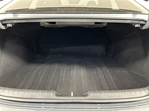 Used 2024 Hyundai Elantra SEL FWD image 19