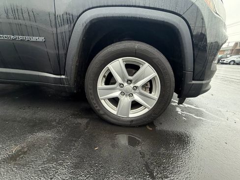 Used 2022 Jeep Compass Latitude w/ Convenience Group image 9