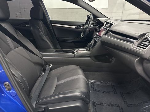 Used 2019 Honda Civic Sport image 19
