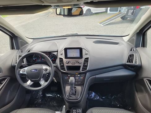 Used 2019 Ford Transit Connect XLT w/ Trailer Tow Package FWD image 9