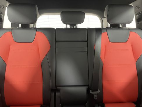 New 2026 Mercedes-Benz GLB 35 AMG 4MATIC image 14