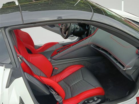Used 2025 Chevrolet Corvette Stingray Preferred Conv w/ Battery Protection Package RWD image 10