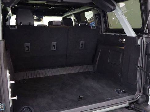 Used 2023 Ford Bronco Wildtrak image 27