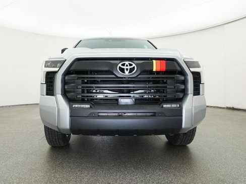 New 2026 Toyota Tundra SR5 AWD/4WD image 7