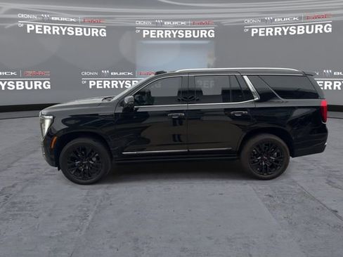 Used 2025 GMC Yukon Denali Ultimate w/ LPO, Floor Liner Package AWD/4WD image 5