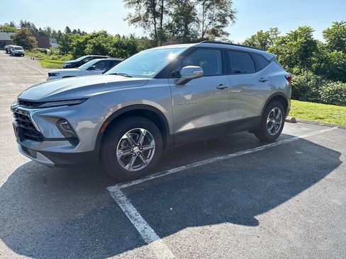 Used 2023 Chevrolet Blazer LT AWD/4WD image 33