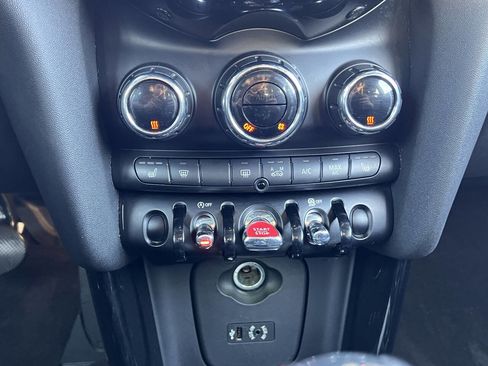 Used 2014 MINI Cooper 2-Door Hardtop image 21