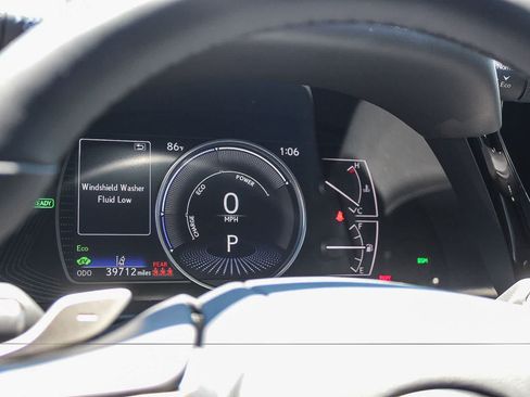Used 2025 Lexus ES 300h w/ Premium Package FWD image 28