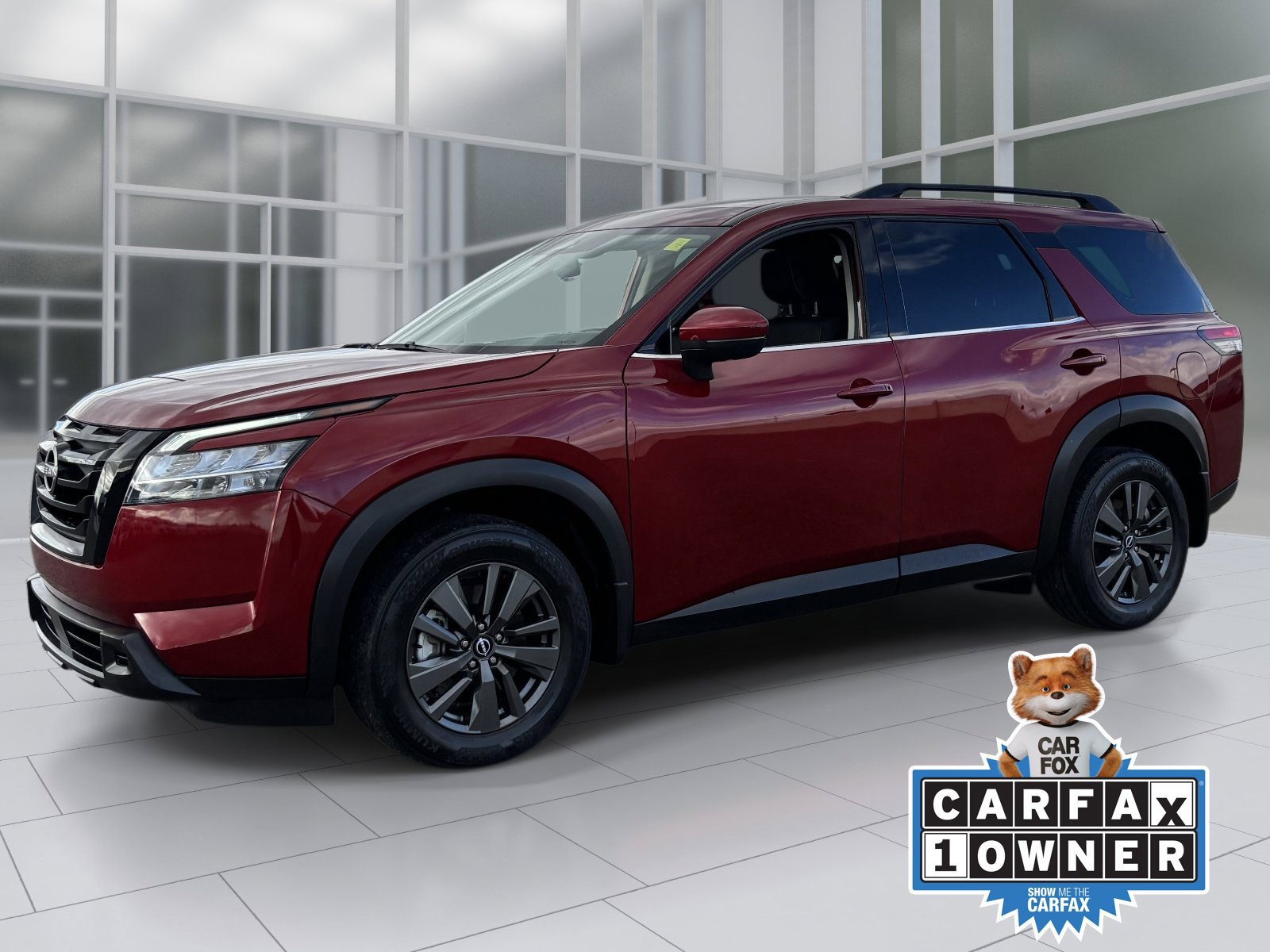 Used 2022 Nissan Pathfinder SV w/ SV Black Package FWD image 2