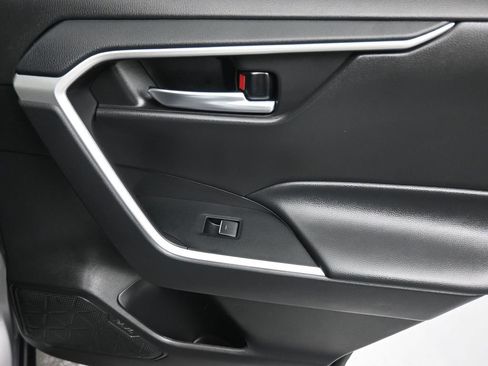 Used 2024 Toyota RAV4 XLE w/ Convenience Package image 36