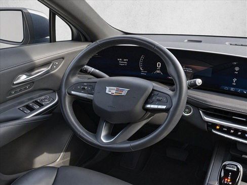 Used 2024 Cadillac XT4 Premium Luxury FWD image 25