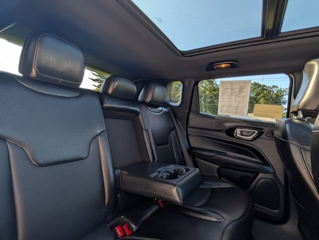 Used 2023 Jeep Compass High Altitude AWD/4WD image 21