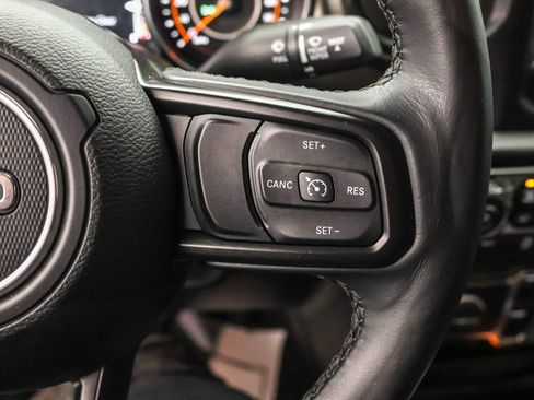 Used 2020 Jeep Gladiator Sport w/ Quick Order Package 24S image 16