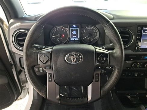 Used 2022 Toyota Tacoma TRD Sport image 26