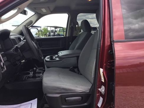 Used 2017 RAM 2500 Tradesman w/ Chrome Appearance Group AWD/4WD image 13