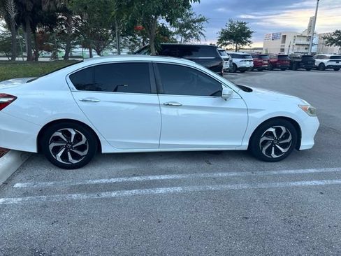 Used 2016 Honda Accord EX-L image 4