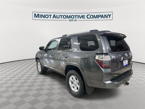 Used 2023 Toyota 4Runner SR5 AWD/4WD image 6