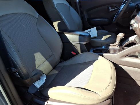 Used 2015 Hyundai Tucson GLS w/ Option Group 02 image 8