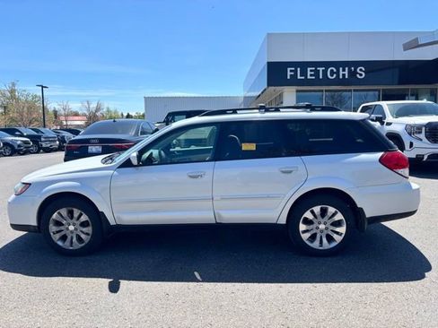 Used 2009 Subaru Outback 2.5i Limited AWD/4WD image 8