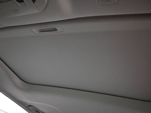 Used 2021 Toyota Highlander Limited image 44