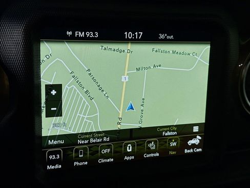 Used 2021 Jeep Wrangler Unlimited Sahara AWD/4WD image 6