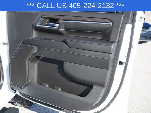 Used 2024 Chevrolet Silverado 2500 LT image 26