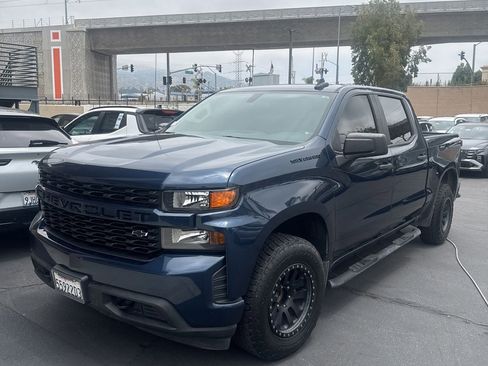 Used 2021 Chevrolet Silverado 1500 Custom w/ LPO, Dark Essentials Package RWD image 1