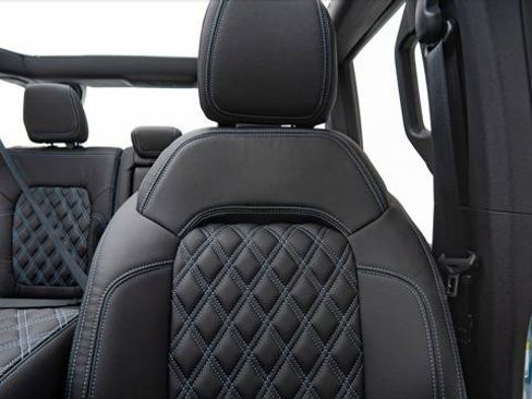 Used 2023 Ford Bronco Outer Banks image 36