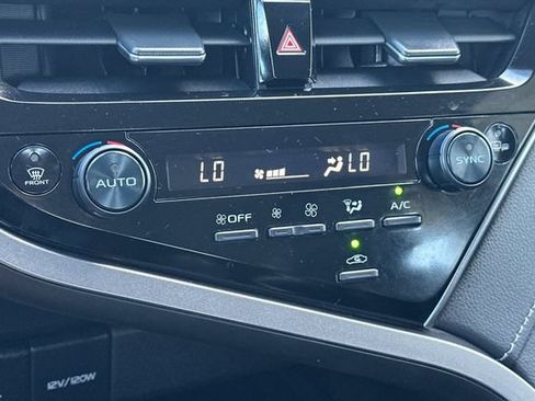 Used 2024 Toyota Camry SE FWD image 23