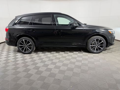 Used 2025 Audi Q7 2.0T Premium Plus w/ Premium Plus Package image 8