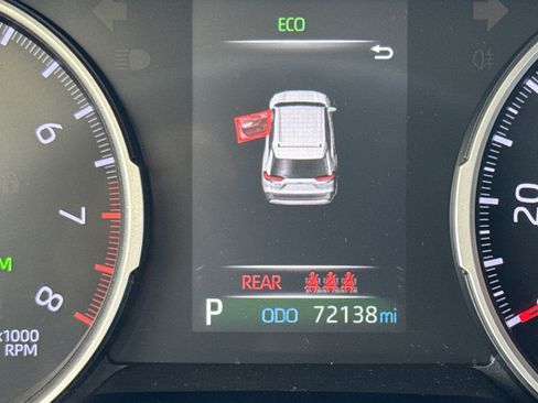 Used 2019 Toyota RAV4 LE FWD image 21