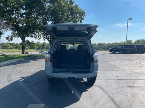 Certified 2022 Toyota 4Runner Trail Special Edition image 10