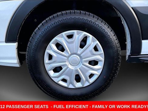 Used 2023 Ford Transit 350 XLT image 31