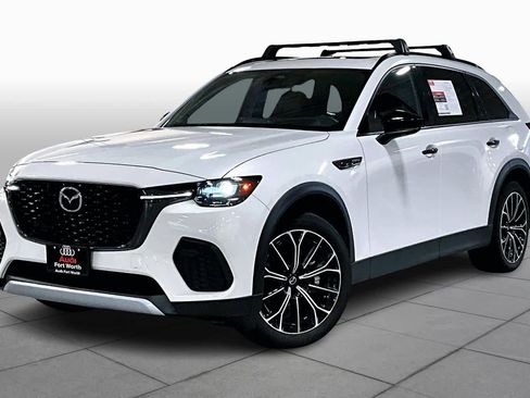 Used 2025 MAZDA CX-70 Plug-In Hybrid w/ Premium Plus image 2