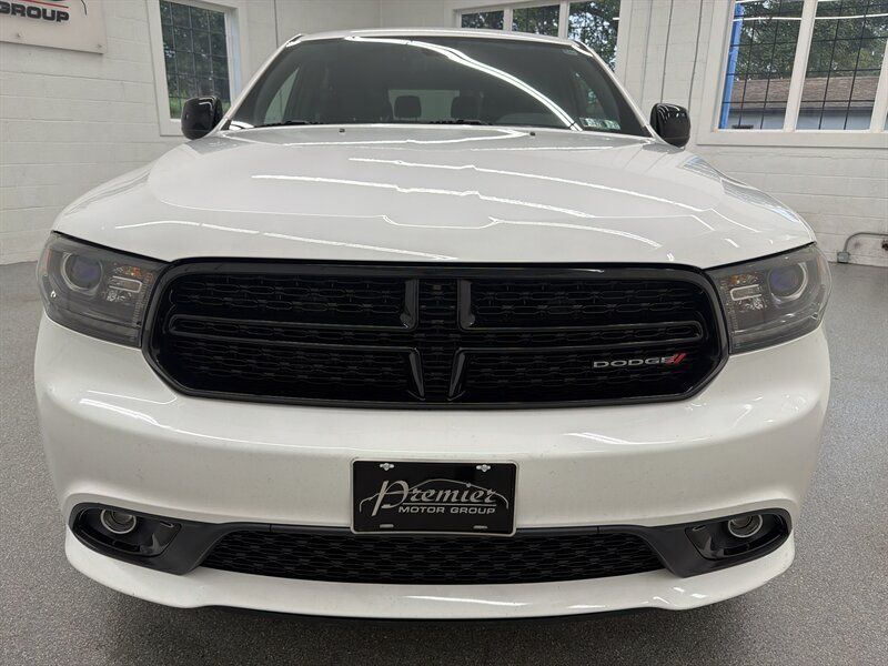 Used 2016 Dodge Durango SXT w/ Blacktop Package AWD/4WD image 2