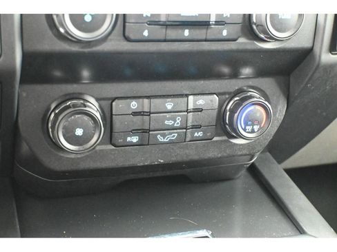 Used 2020 Ford F150 XL w/ Equipment Group 101A Mid AWD/4WD image 40