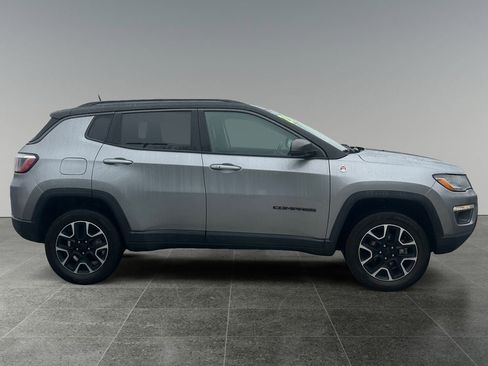 Used 2020 Jeep Compass Trailhawk image 8