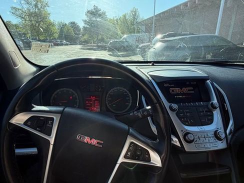 Used 2016 GMC Terrain SLT FWD image 16