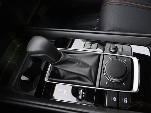 Used 2025 MAZDA CX-50 AWD 2.5 Hybrid w/ Premium Pkg image 32