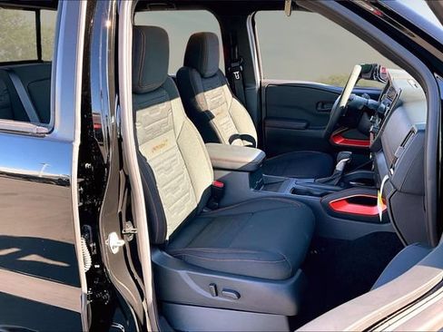 New 2026 Nissan Frontier Pro-X w/ Tow Package RWD image 10