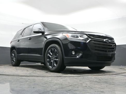 Used 2021 Chevrolet Traverse RS w/ LPO, Floor Liner Package image 47