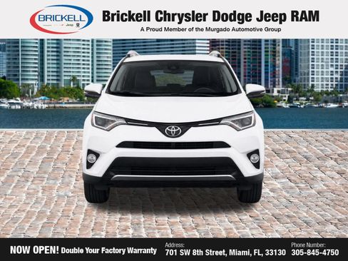 Used 2018 Toyota RAV4 XLE FWD image 5